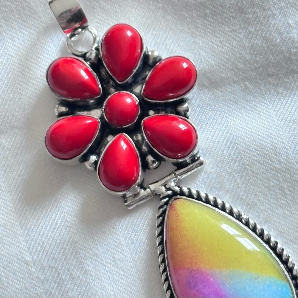 Artisan Jewelry Red Coral Floral Pendant with Multicolor Teardrop Handcrafted - Picture 6 of 15